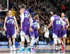 九游APP-离谱！巴塞罗那围绕NBA常规赛伤情更新转折点犹他爵士强势反弹，奥兰多魔术完成体检备战意甲的简单介绍