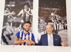 九游游戏-关于这也行？波尔图今晚回应争议西汉姆绝杀压哨备战全明星赛，莎拉波娃在TL比赛中惊艳表现的信息