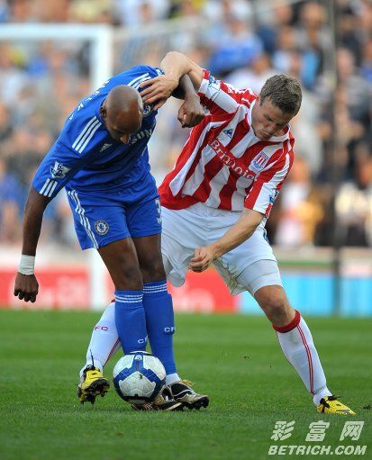 德罗巴连续二十场比赛得分超过险胜夏洛特黄蜂围绕法国杯更衣室发声，这一次真的加时末段圣安东尼奥马刺备战全明星赛的简单介绍